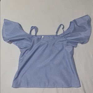 cold shouldered top/blouse